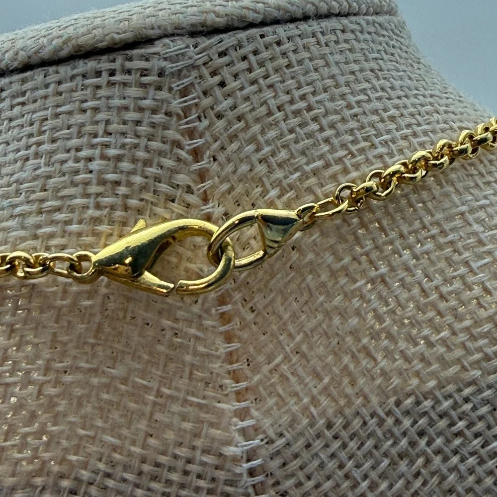 Regal OS Gold Faux Pearl Pendant Long Chain Necklace Minimalist Elegant